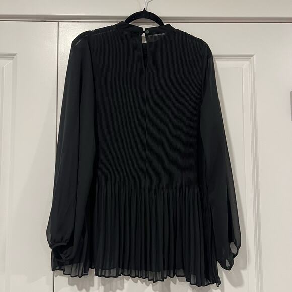 Primark‎ Women's Black Long Sleeve Crewneck Pleated Top Size 14 - Picture 5 of 7